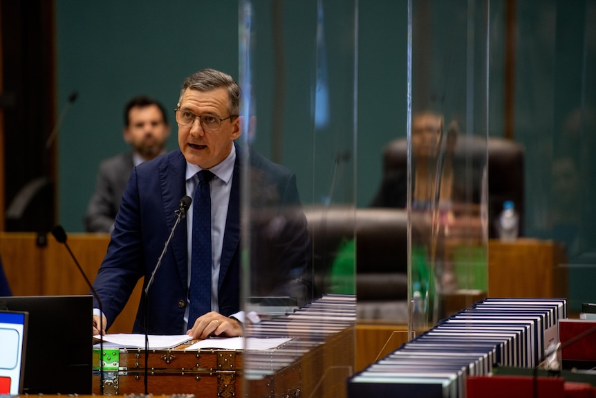 Michael Gunner delivers a speech on the floor of Parliament.