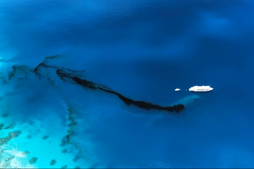 World War Two shipwreck graveyards a 'ticking timebomb' for Micronesia's water
