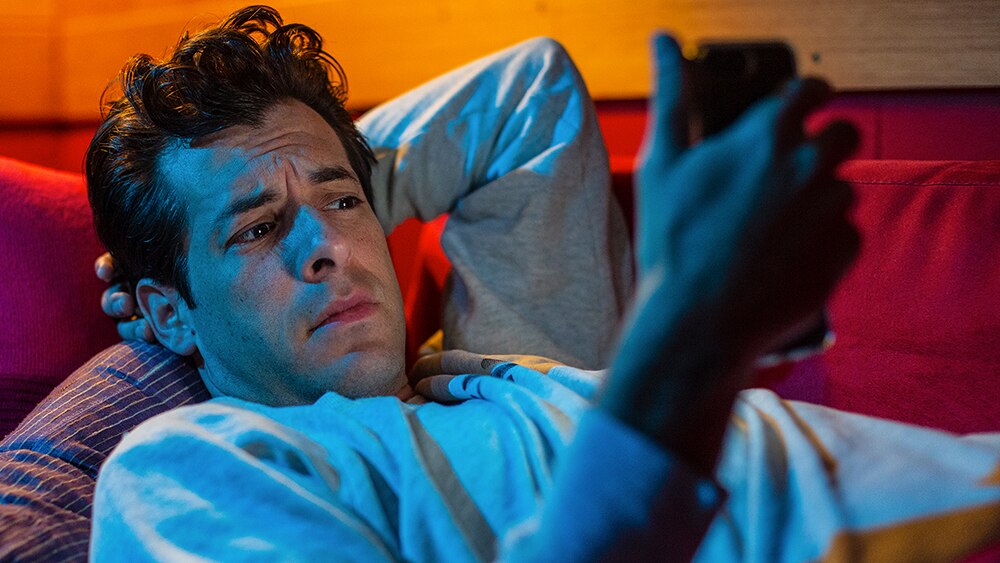 First Spin: Mark Ronson shares new song 'I Want To See The Bright ...