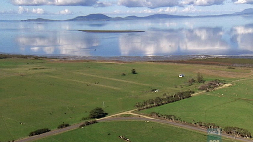 VCAT has banned construction of six houses at Toora in Gippsland because of concerns over rising sea