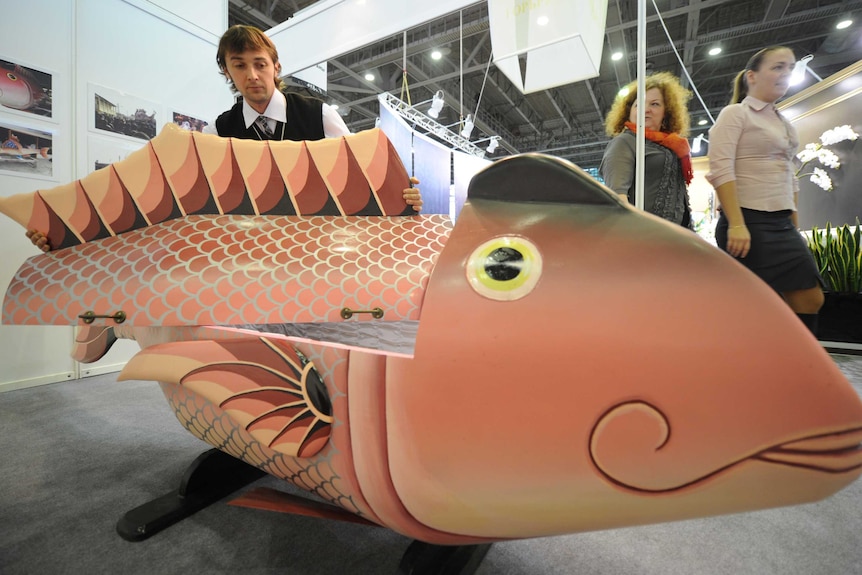A fish-shaped coffin