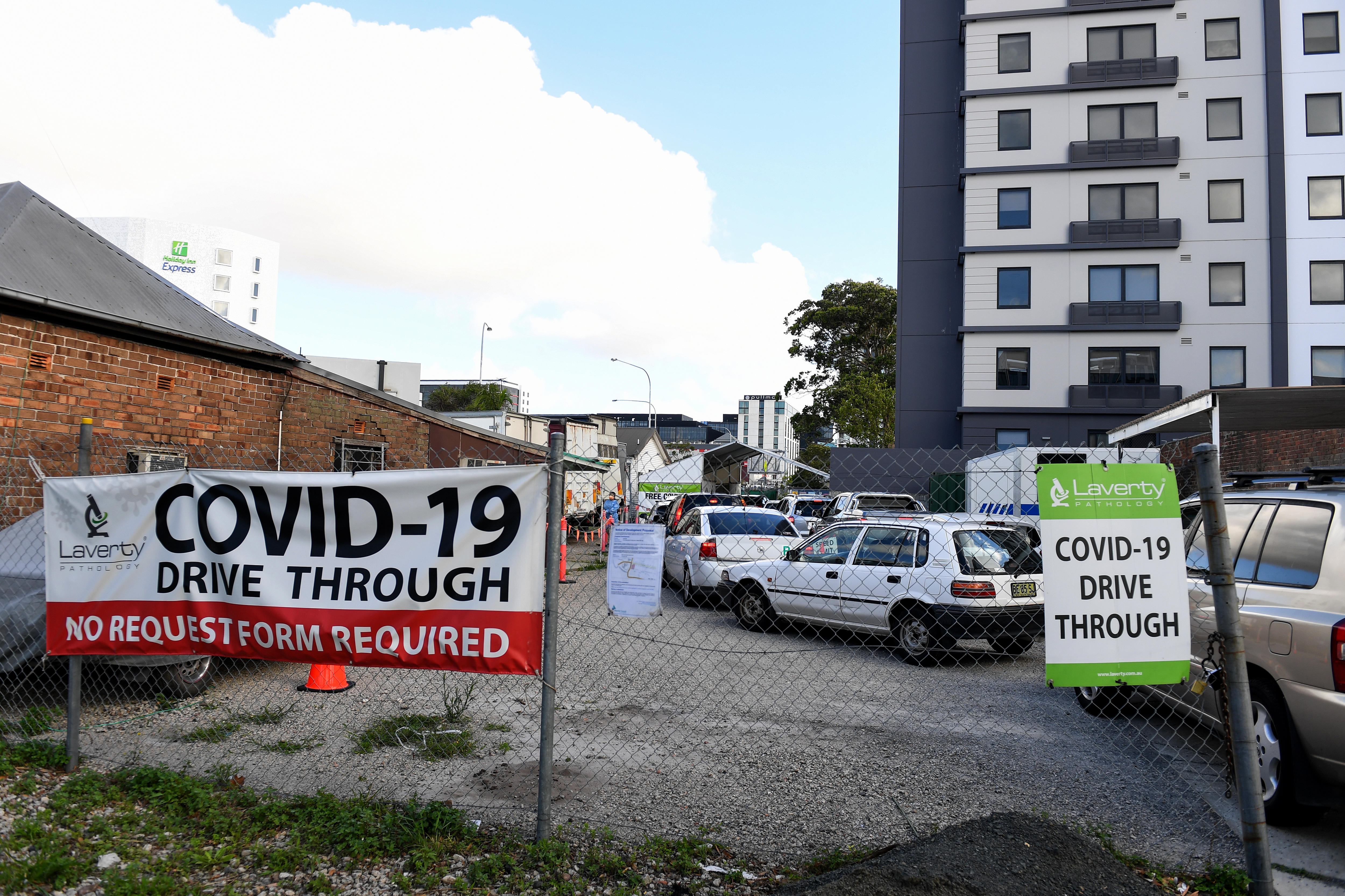 NSW records 20 deaths from COVID-19, 191 people in intensive care - ABC ...