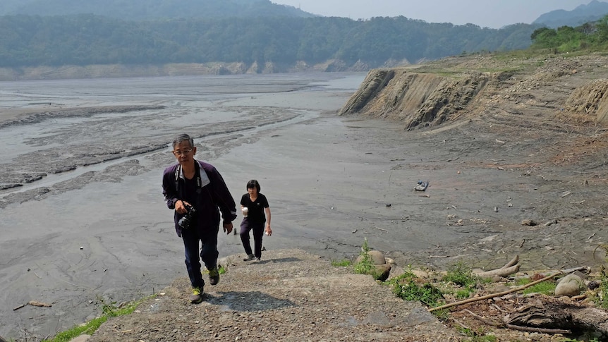 Taiwan drought forces officials to begin water rationing