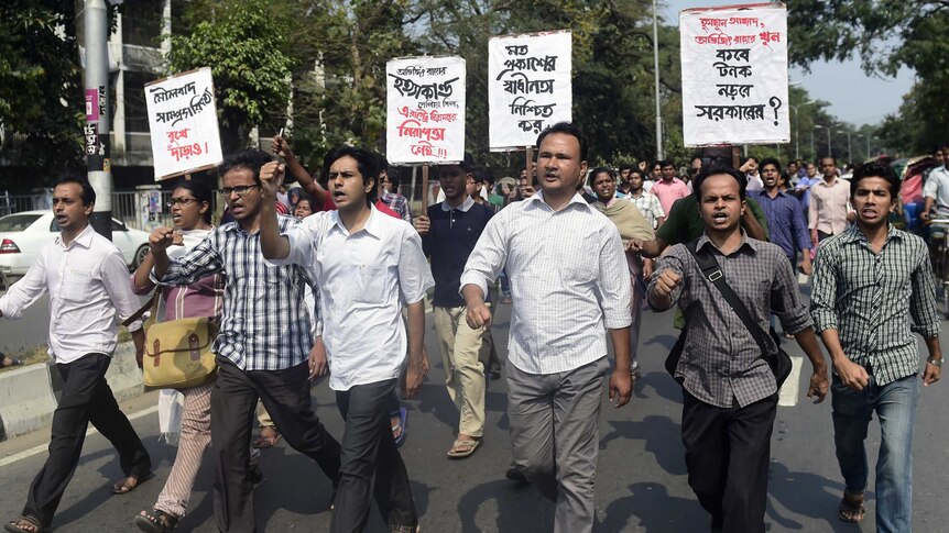 Bangladesh activists protest US blogger's murder