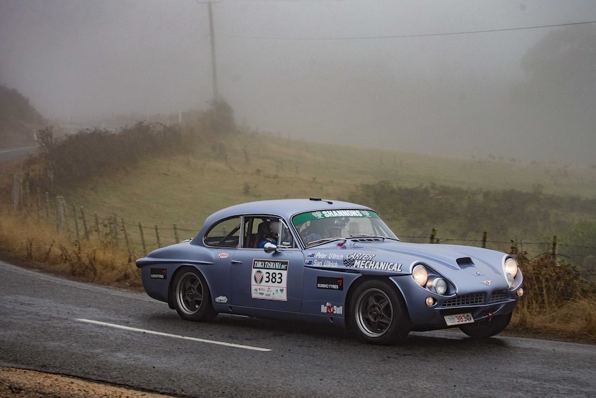 Peter Ulrich in a 1963 Jensen CV8