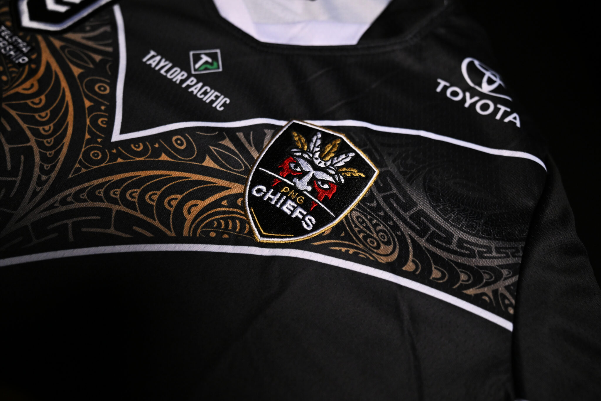 PNG Chiefs supporter jersey and logo