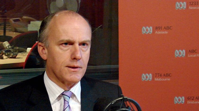 The Government says Eric Abetz's meeting with Godwin Grech may be breaching parliamentary privilege.