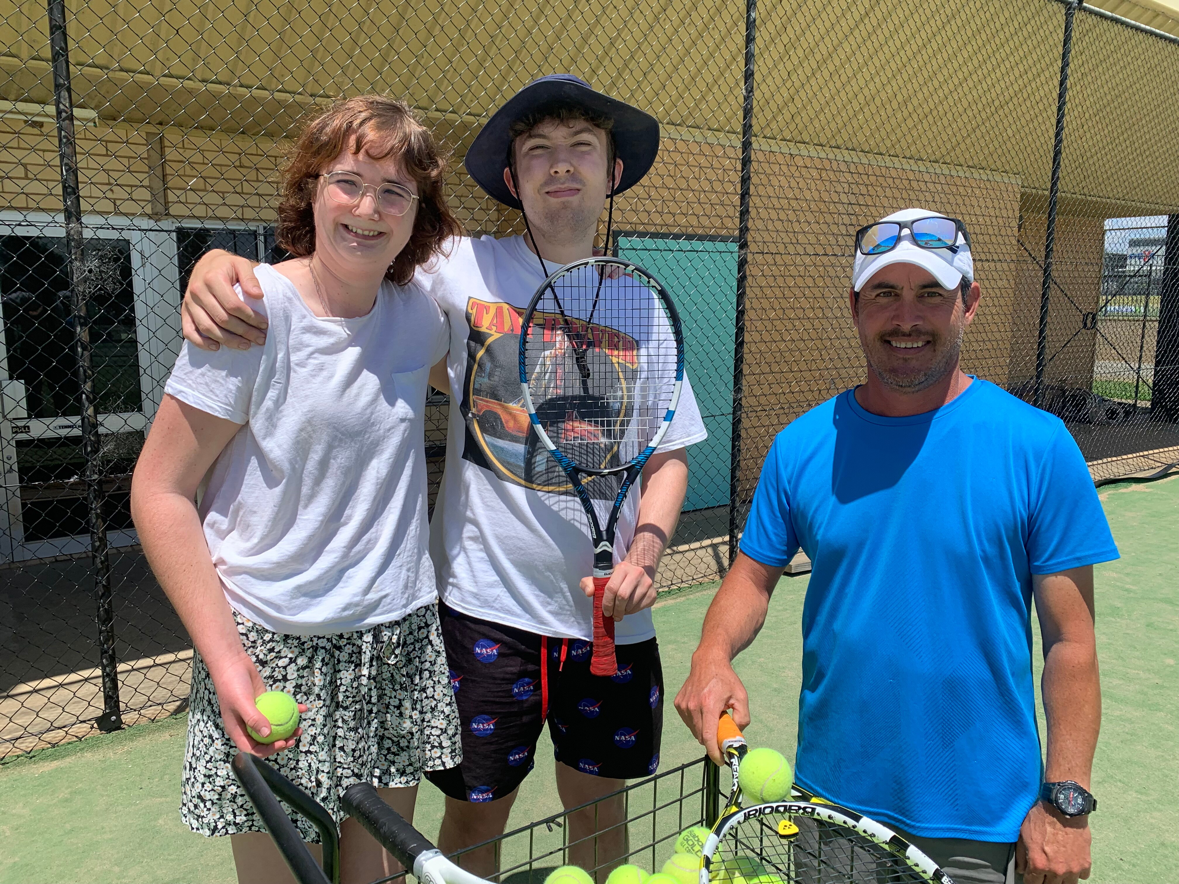 Everyone for tennis - ABC listen