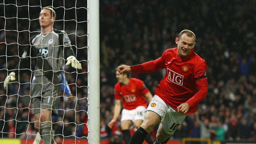 Wayne Rooney celebrates scoring