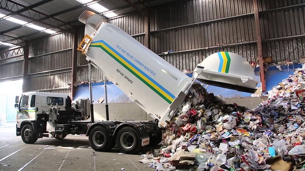 Mount Gambier City Council conducts bin audit as part of FOGO push