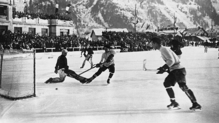 The Canadian ice hockey team, the Toronto Granites, scoring during the final in 1924. 