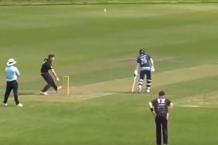 A screenshot of cricket action