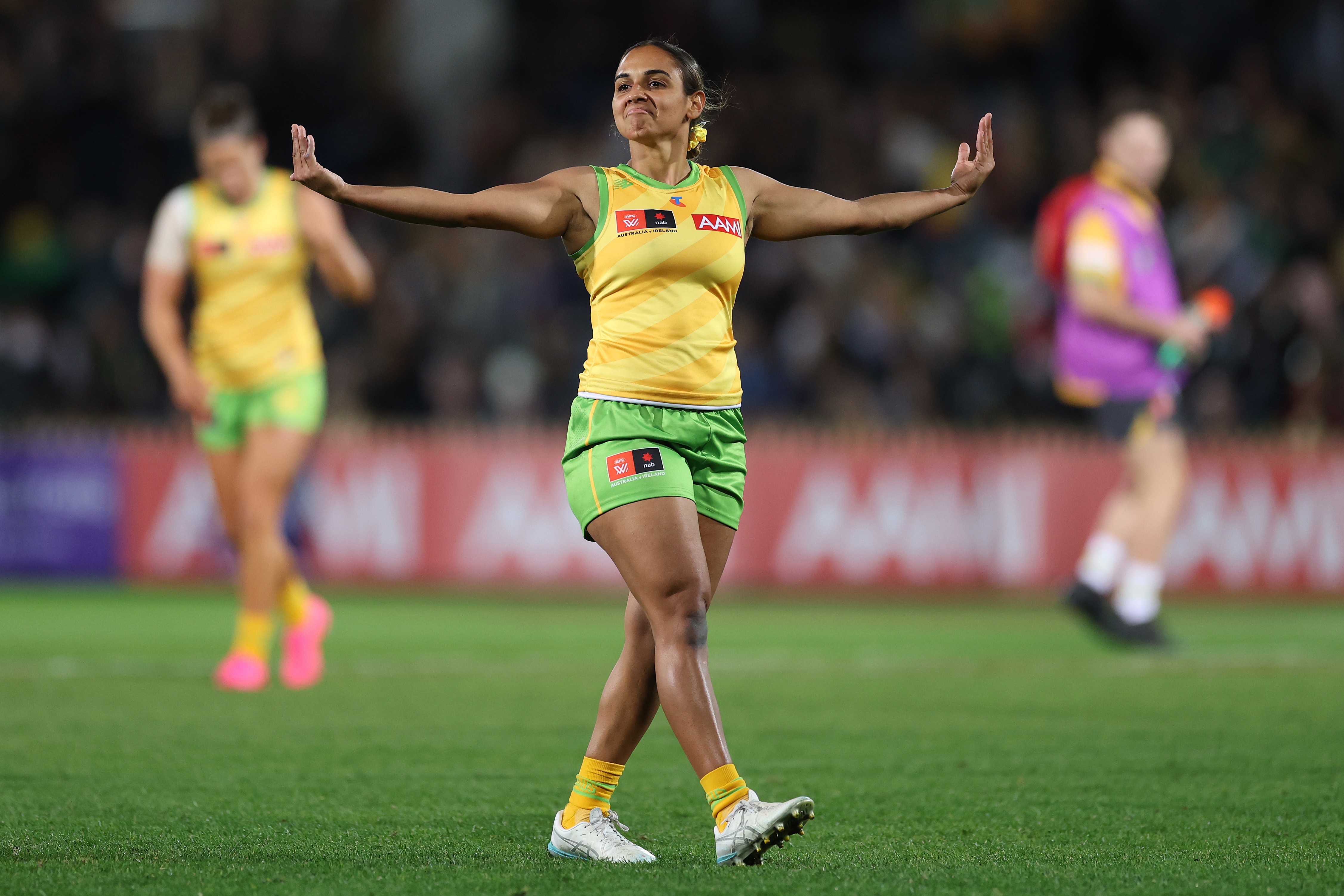 Live: Irish star lights up AFLW clash with remarkable soccer goal as Aussies lead
