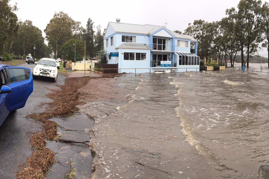 St Georges Basin flooding