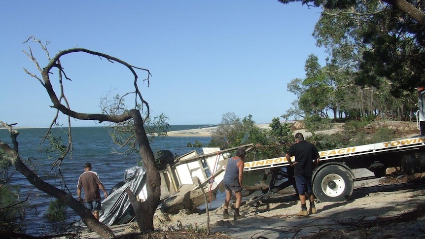 Camper trailer recovery Inskip Point