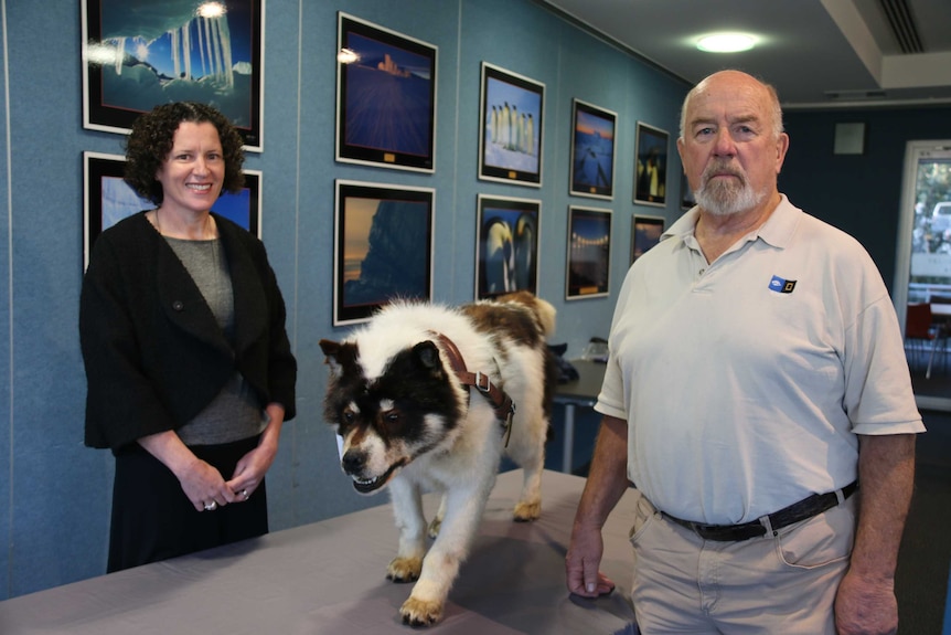 Gillian Slocum and Rod Ledingham with Tom, who during his life served in the Antarctic