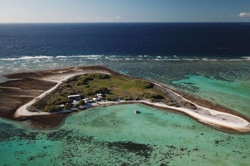 One Tree Island from the air, an islands surrounded by reef