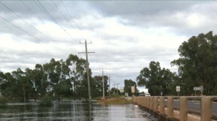 Water in the Loddon River has risen higher than the level levees in Kerang were designed to cope with.