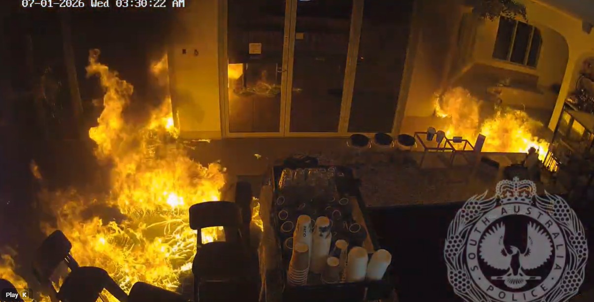 Arson attacks and shooting linked with organised crime, SA police say (australia) — ABC News – Australia