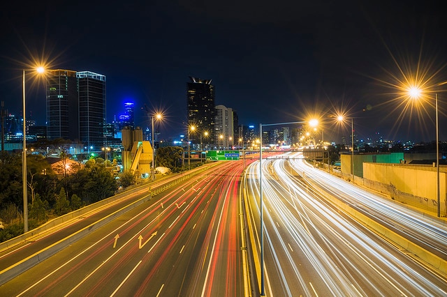 traffic at night heading into the Melbourne CBD