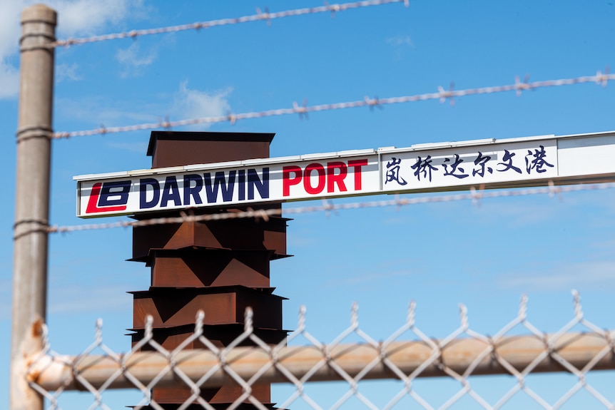 Darwin Port sign behind barbed wire.
