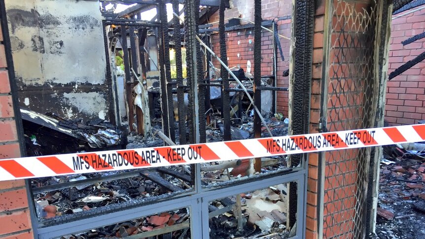 A unit were up to 30 reptiles were licensed to be stored on site was destroyed in early morning fire.