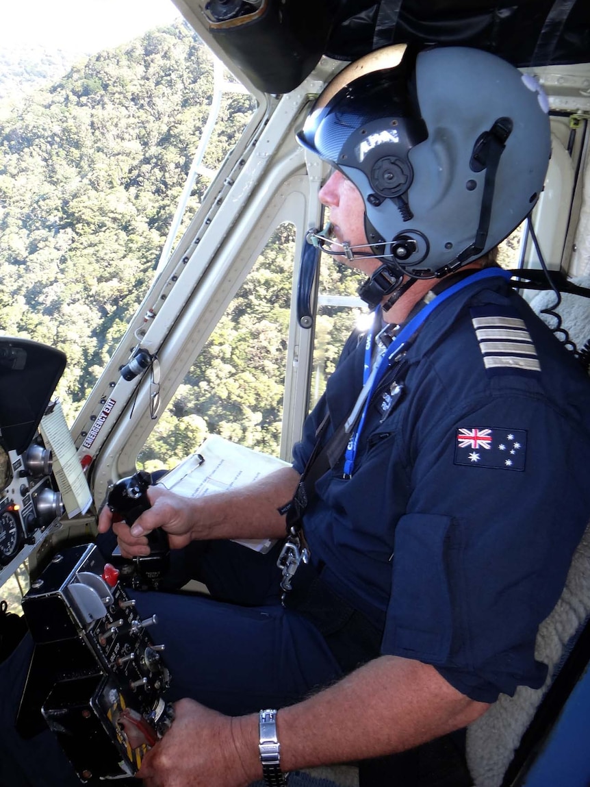 RACQ searches for missing bushwalker Sean Russell
