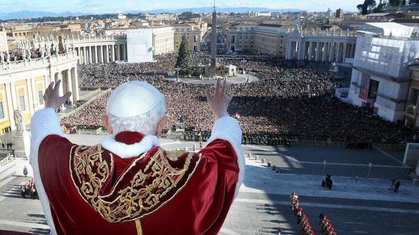 Pope Benedict XVI delivers his Christmas Day 'urbi et orbi' blessing at St Peter's Basilica.