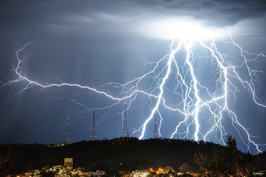 Lightning over Mt Coot-tha.