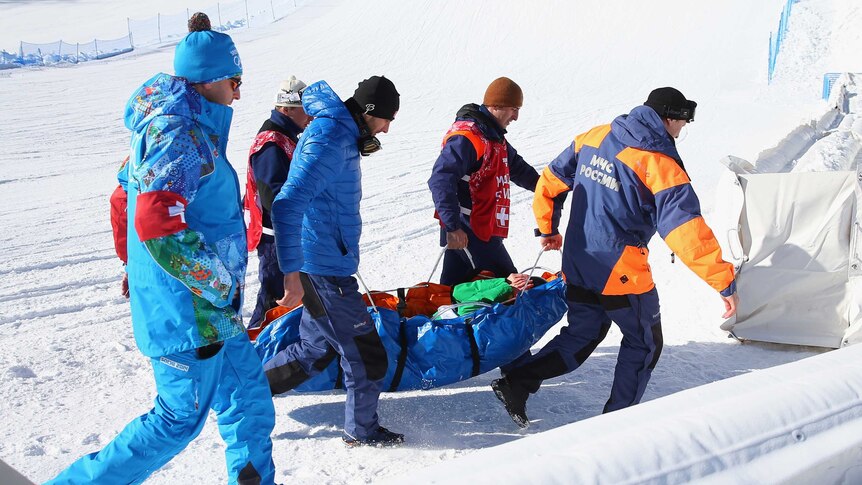 Marika Enne stretchered off slopestyle course