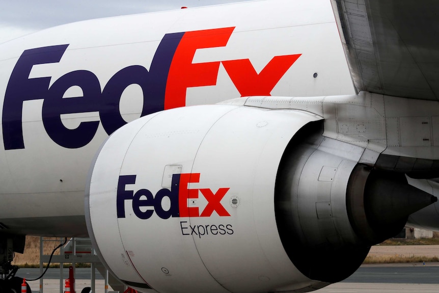 Engine on FedEx plane