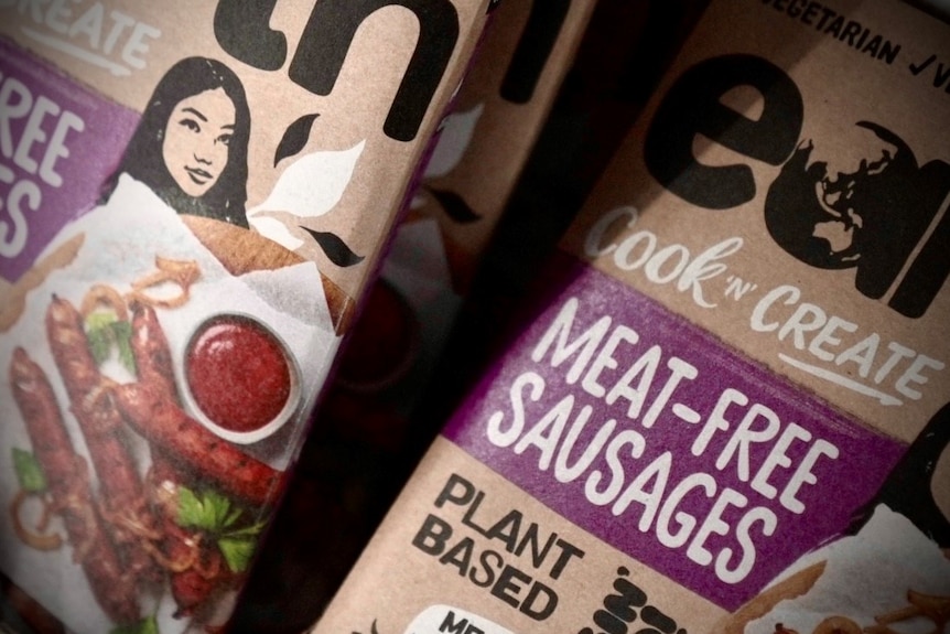 An example of a meat-free sausage packet labelling. 