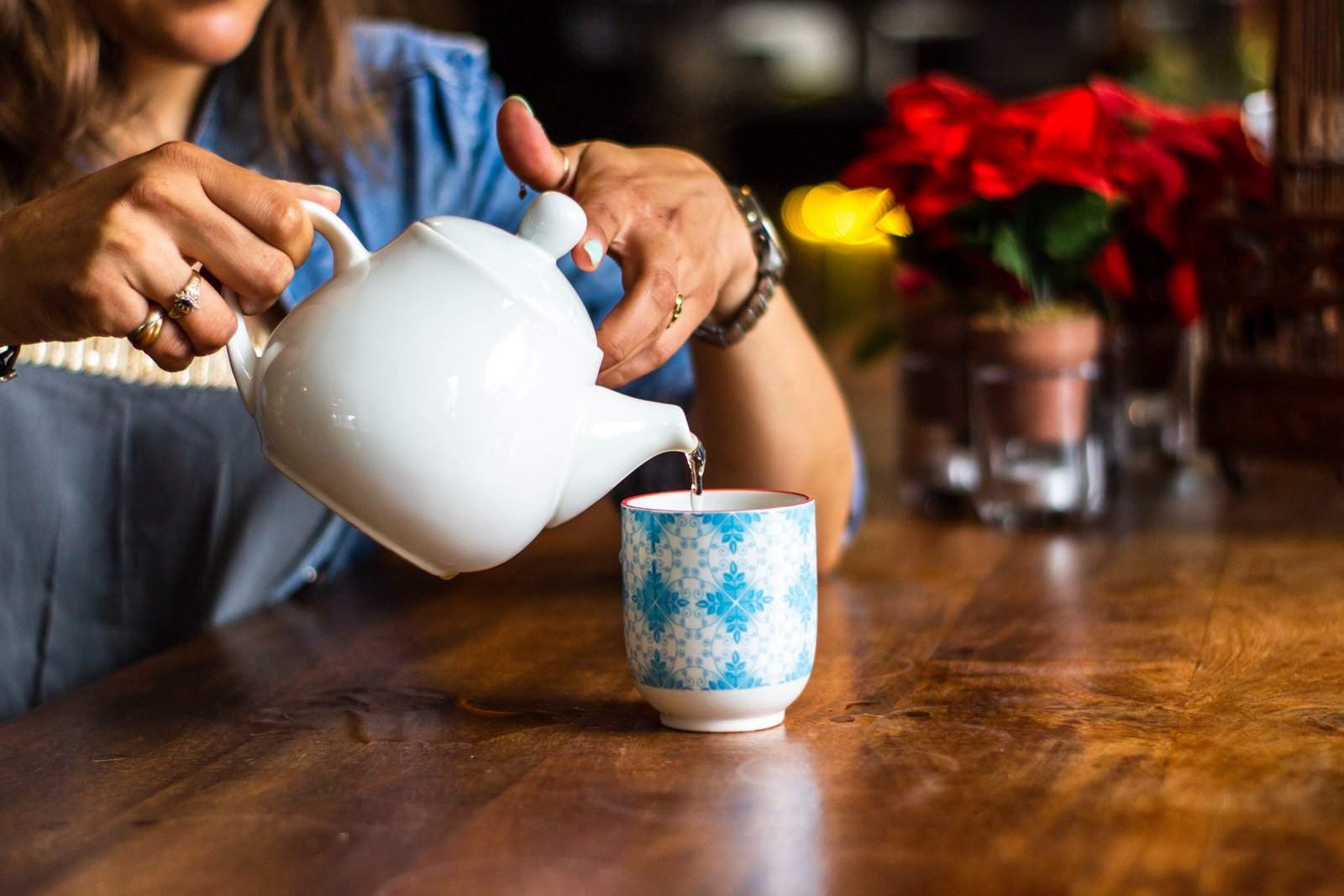 How to brew the perfect cup of tea - ABC listen