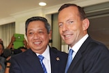 Opposition Leader Tony Abbott failed to bring up his policy of turning back the boats when he met with Indonesian president Susilo Bambang Yudhoyono.