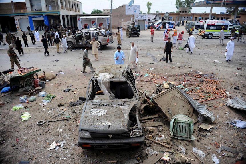 Car bombing in Pakistani city of Peshawar