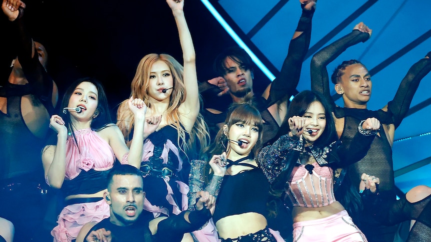 K-pop sensation BlackPink makes US TV debut on 'GMA' - ABC7 San