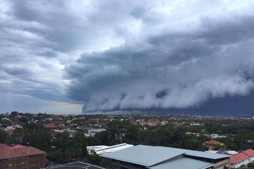 Storm approaches in Randwick