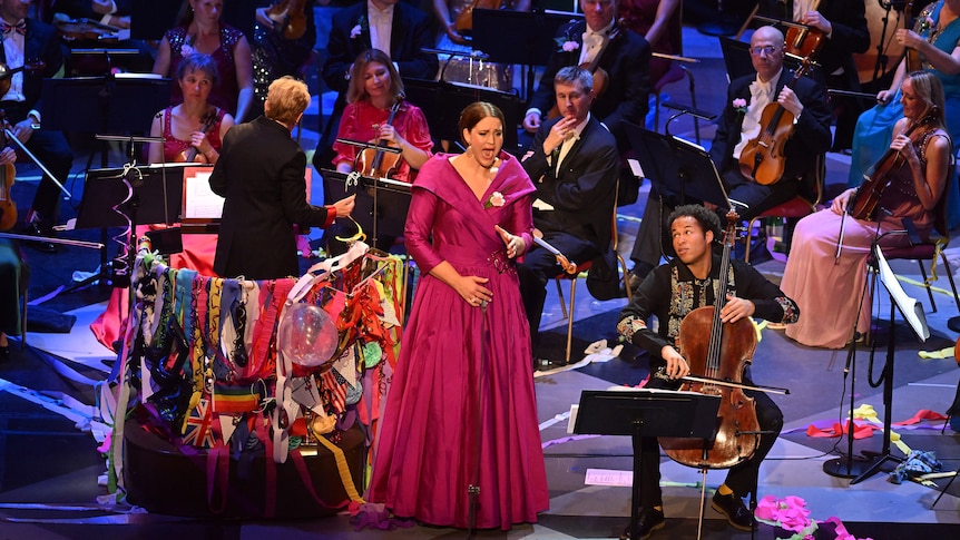 The Last Night of the Proms is a musical party like no other: here cellist Sheku Kanneh-Mason and soprano Lise Davidsen perform Heitor Villa-Lobos' Aria (Cantilena), from Bachiana brasileira No. 5 in a concert with conductor Marin Alsop and the BBC Symphony Orchestra and Chorus.
