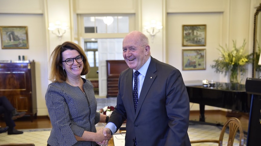 Anne Ruston shakes hands with Governor General Sir Peter Cosgrove
