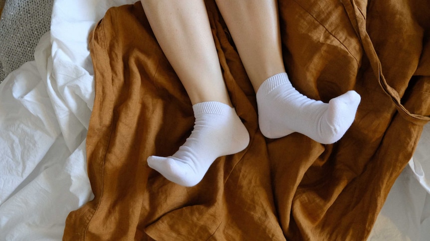 Is it really that simple? Will wearing socks to bed make you sleep better?  - ABC listen