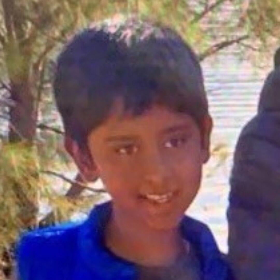 Woman and young boy found dead in Yerrabi Pond, police searching for