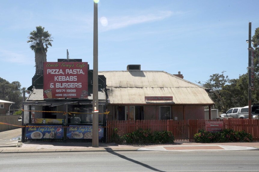 The front of Uncle Tony's Cafe.