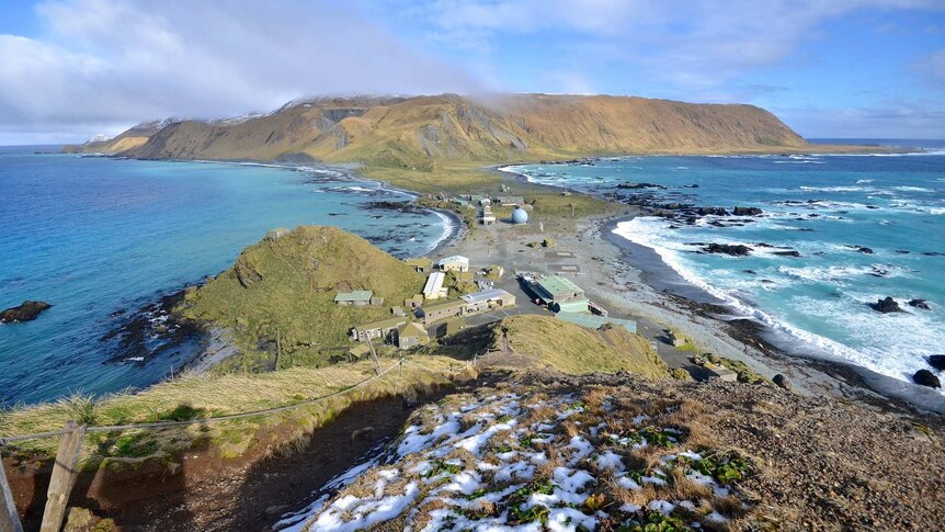 Quake and tsunami safety concerns for Macquarie Island expeditioners in Southern Ocean - ABC News
