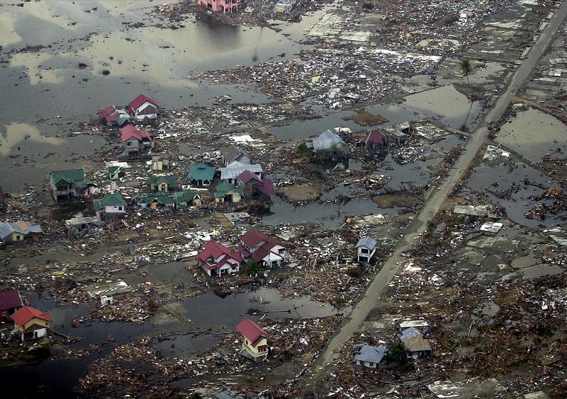 Surviving the 2004 Boxing Day Tsunami