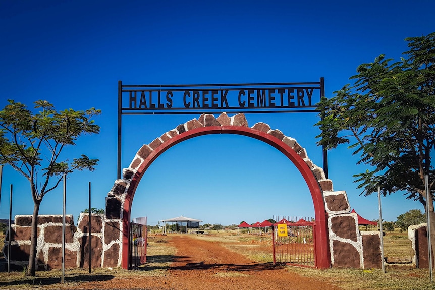 The gateway of Halls Creek Cemetery.