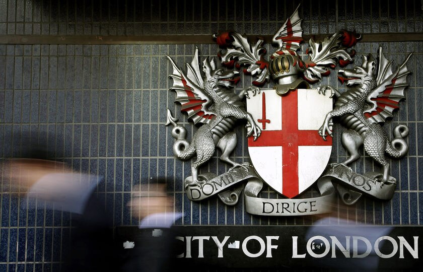 Герб лондона фото STHLDN YouTube