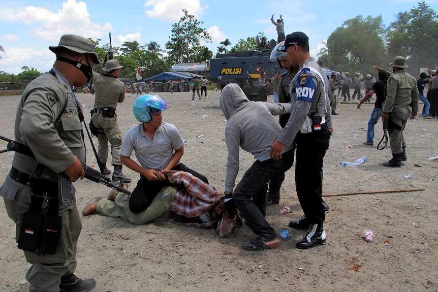 Arrests made at ceremony to commemorate the 50th anniversary of West Papua's independence.