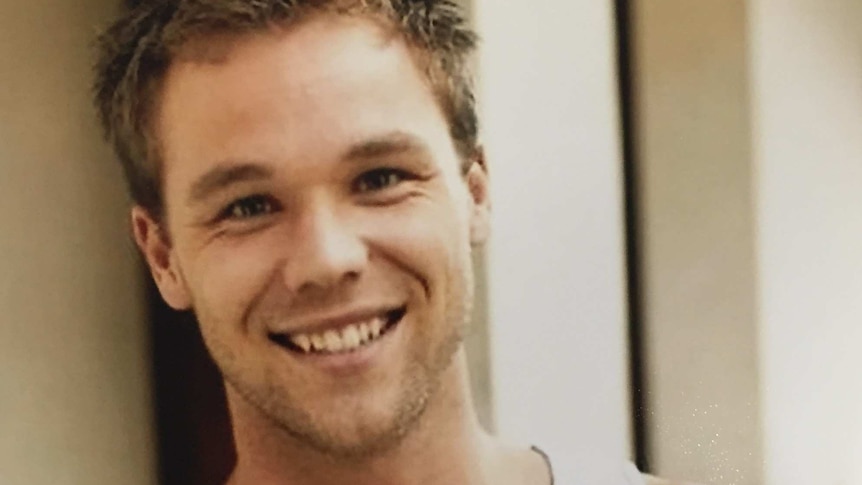 A headshot of the actor Lincoln Lewis.