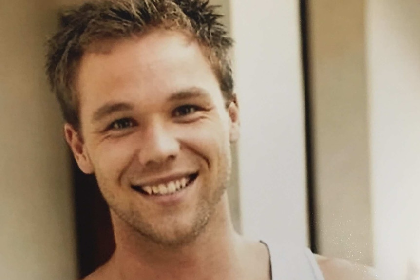 A headshot of the actor Lincoln Lewis.