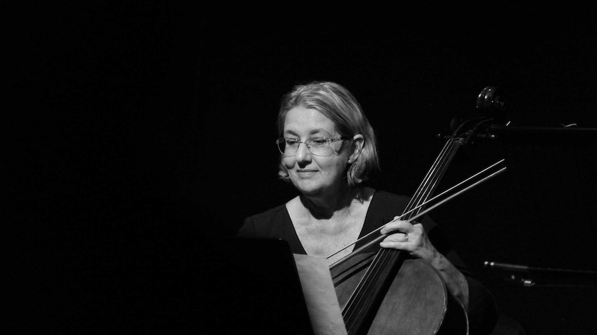 Darwin cellist Cathy Applegate